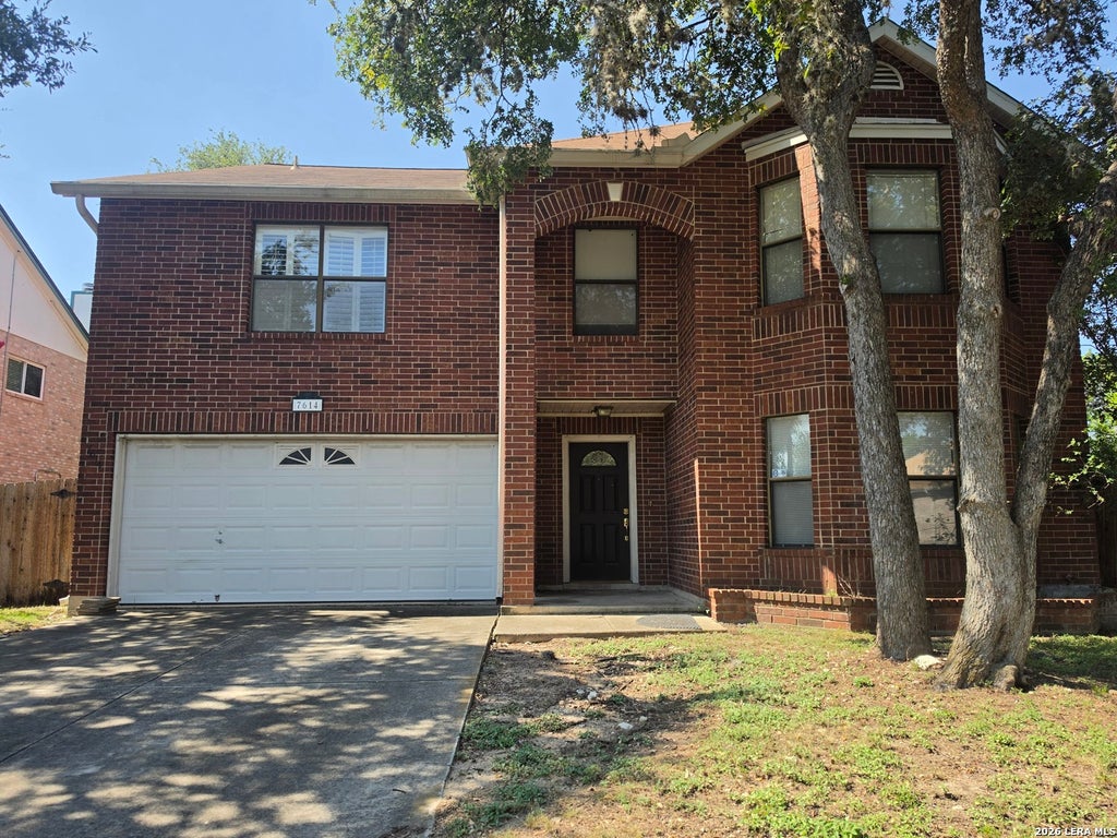 Photo of 7614 BRISTON PARK DR, San Antonio, TX 78249 (MLS # 2010033)