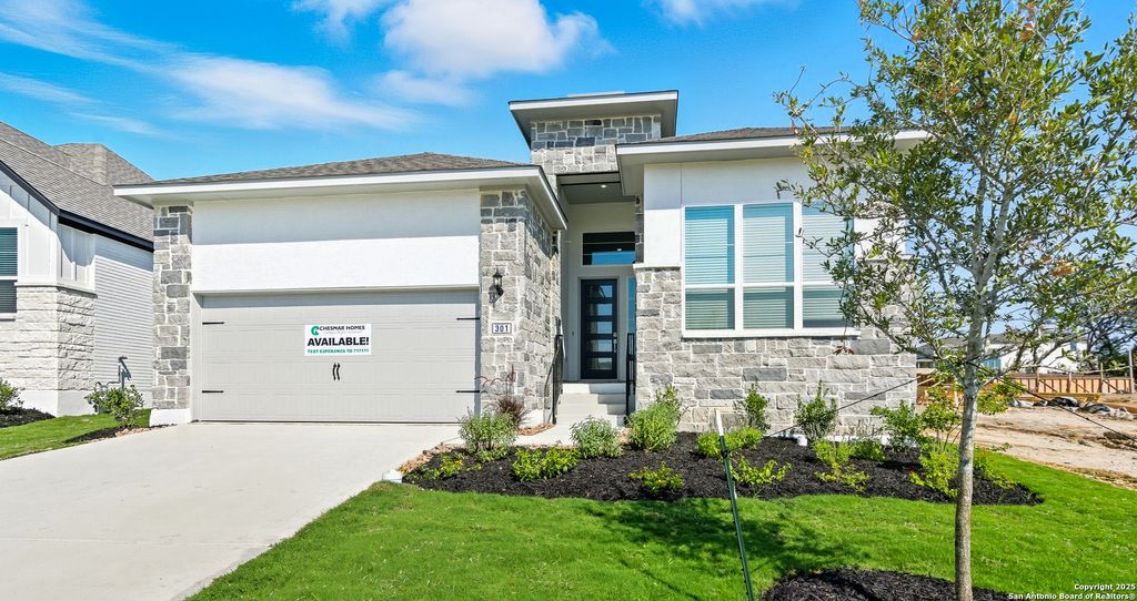 Photo of 301 Sasparilla, Boerne, TX 78006 (MLS # 1886150)