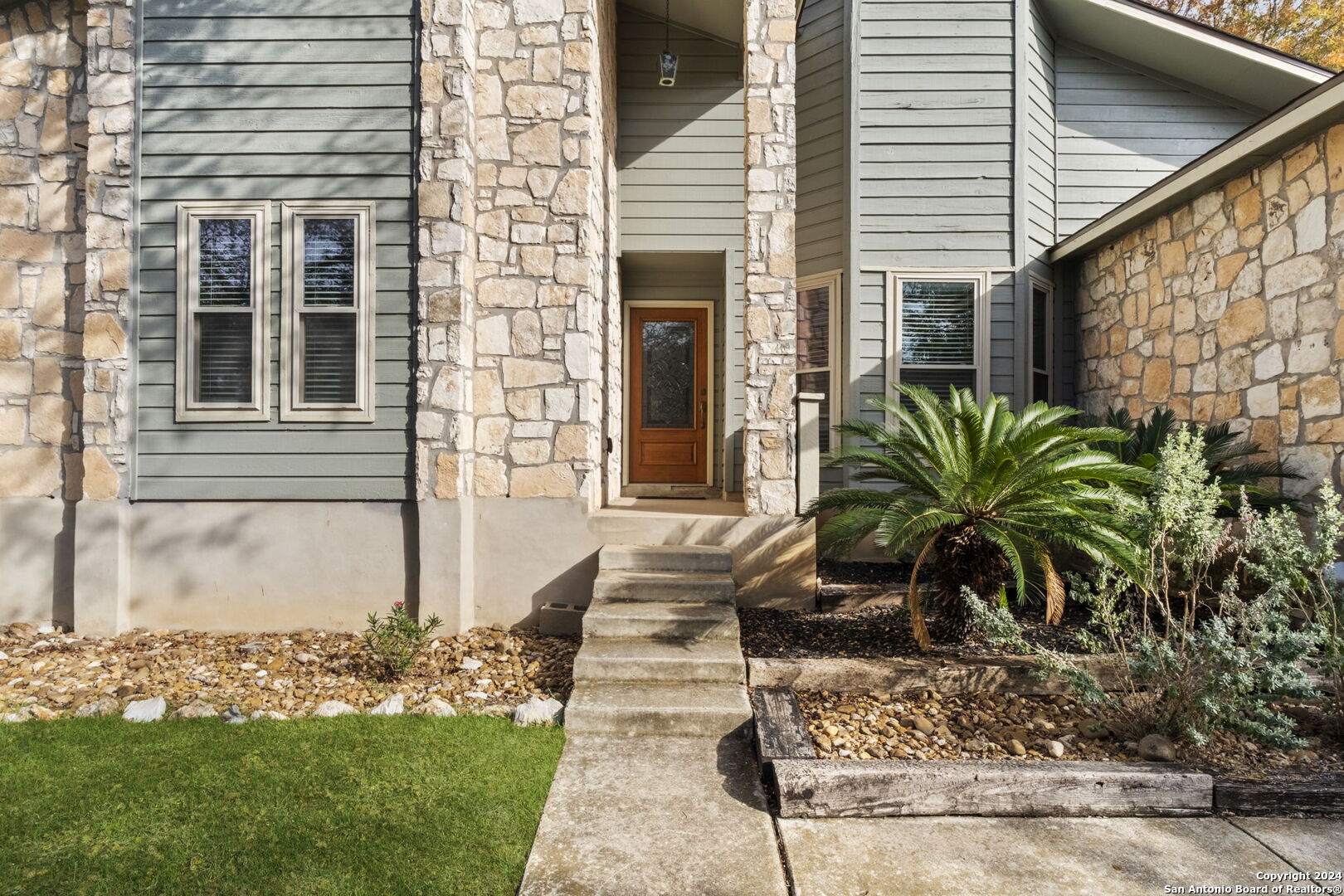 1805 POPPY PEAK ST