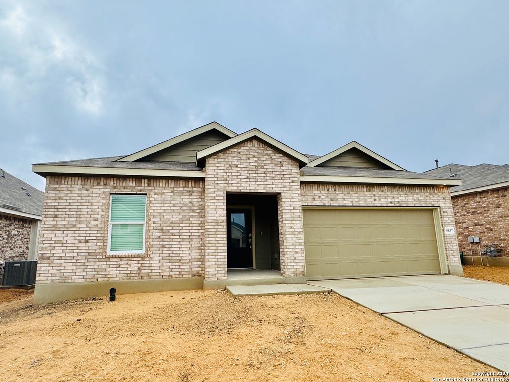 Photo of 5837 Musquiz Ridge, Seguin, TX 78155 (MLS # 1941819)