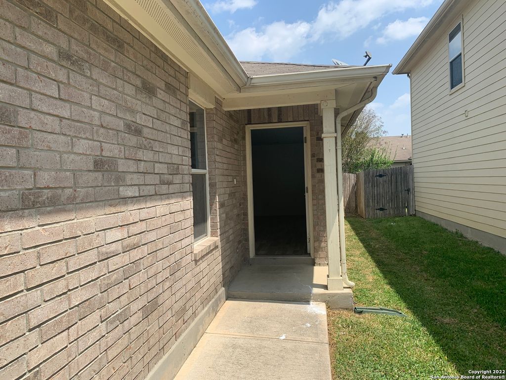 Photo of 176 CORRAL FENCE, Cibolo, TX 78108 (MLS # 2000923)