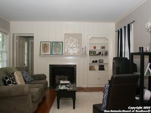 335 E Rosewood 3
