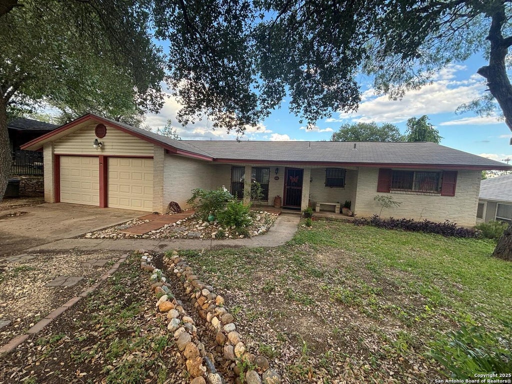 Photo of 3802 Quiver, San Antonio, TX 78238 (MLS # 1865776)