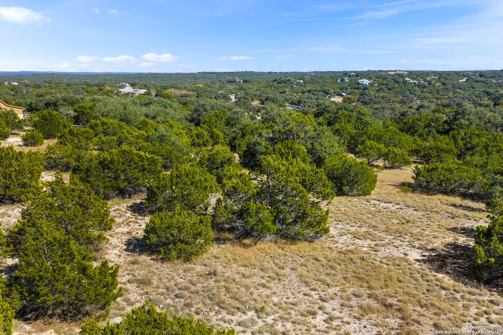 Photo of 13 SUMMIT PASS, Boerne, TX 78006 (MLS # 1929933)