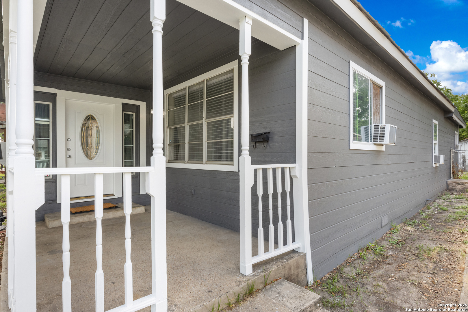 323 roseborough