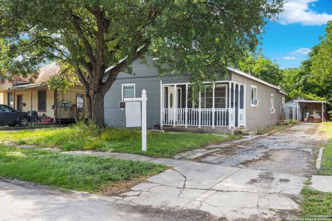 323 roseborough San Antonio TX 78210