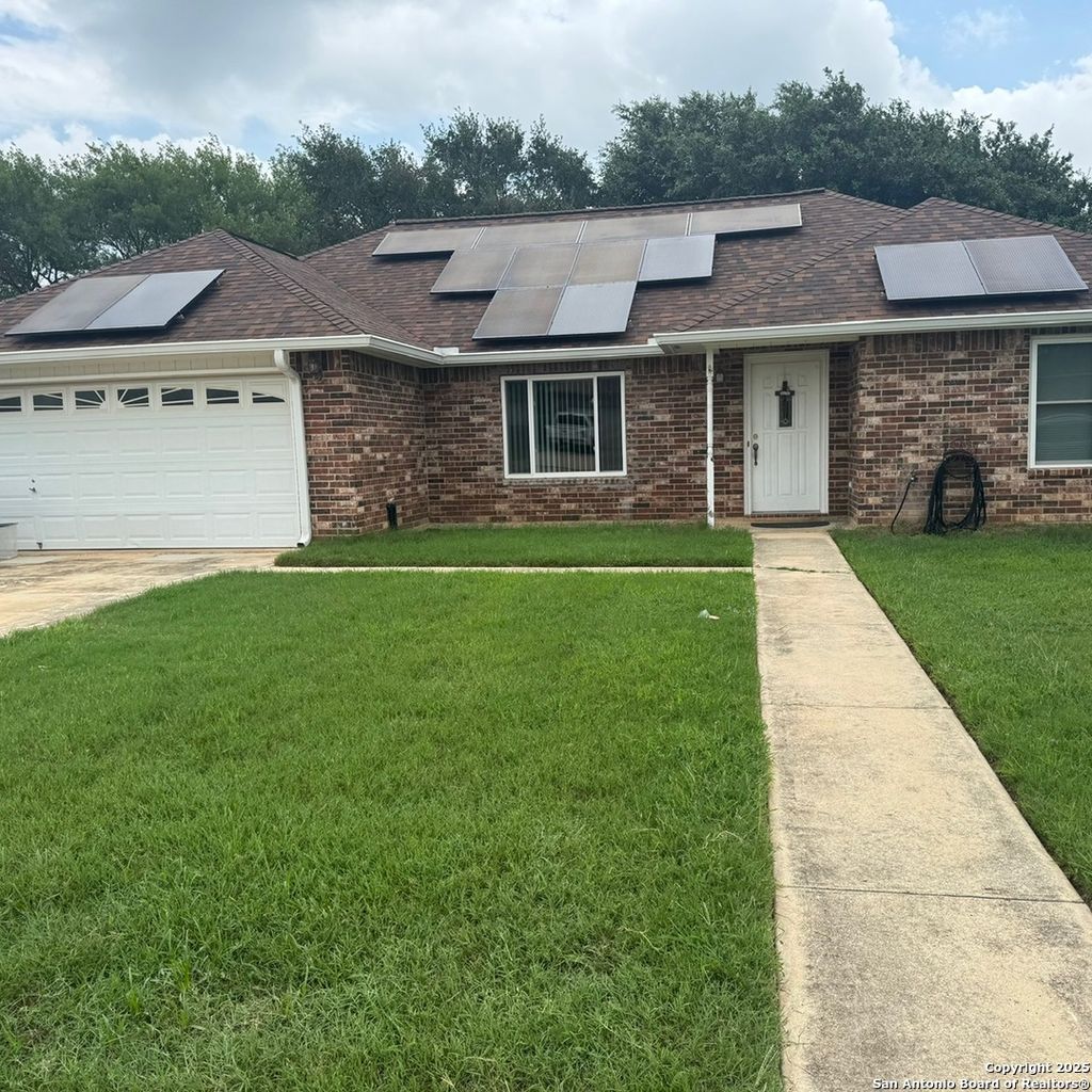 Photo of 103 Windcrest, Floresville, TX 78114 (MLS # 1882962)