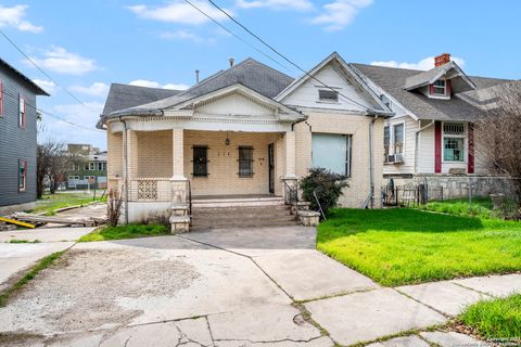 218 E PARK AVE San Antonio TX 78212