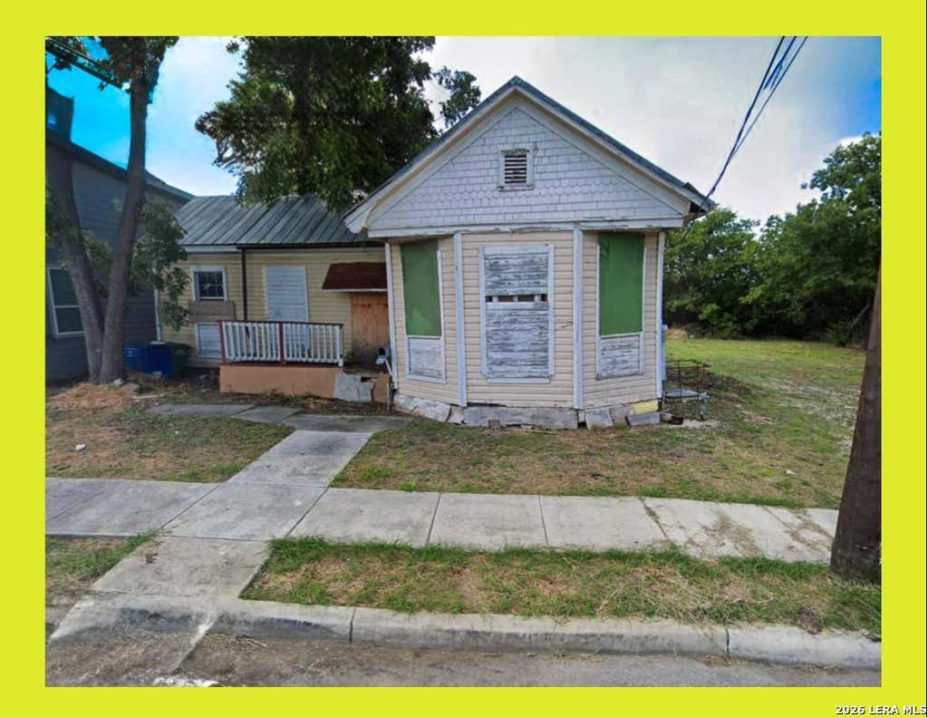 Photo of 112 Dashiell, San Antonio, TX 78203 (MLS # 1876951)
