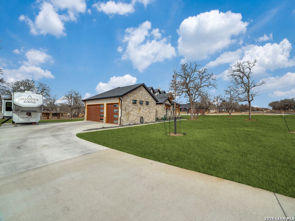 Photo of 196 Bobby Lynn Dr., Adkins, TX 78101 (MLS # 1966747)