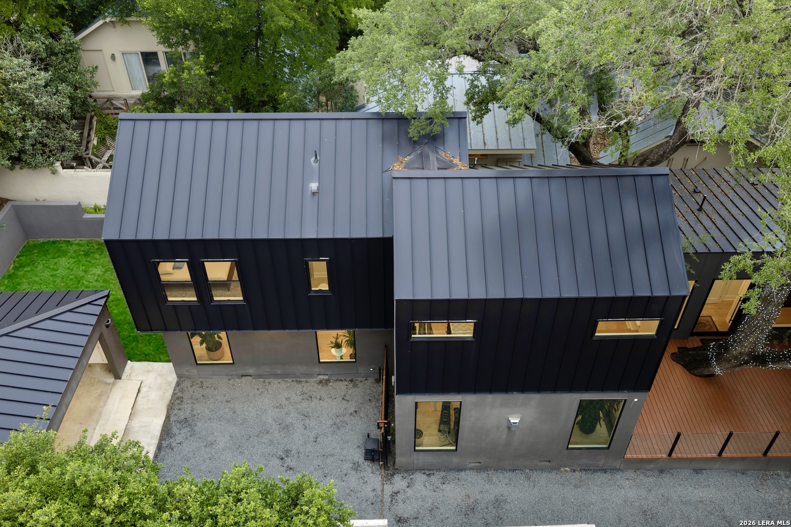 119 Grant Ave