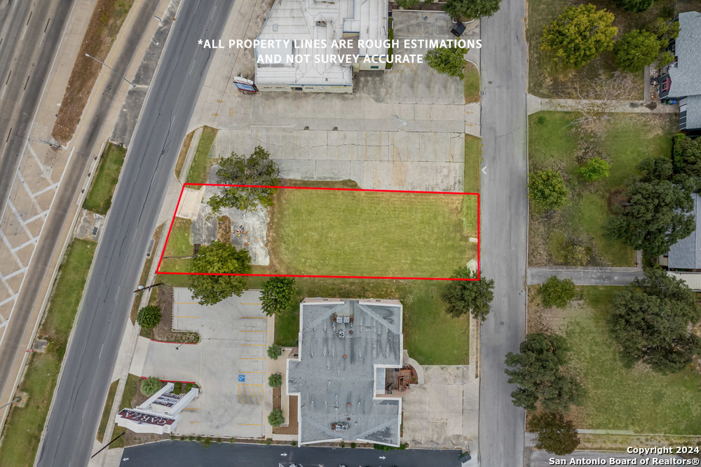 5814 W Interstate 10