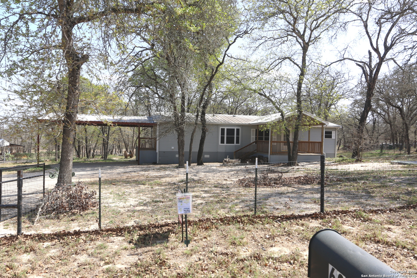 Listing image 1