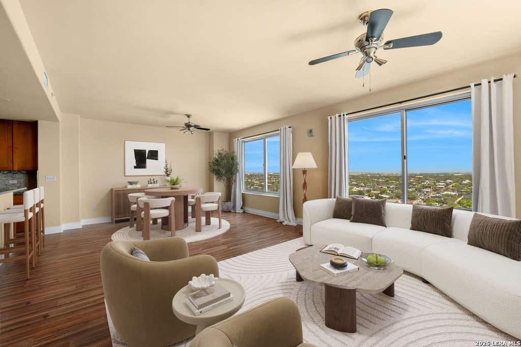 Photo of 215 CENTER ST 1205 #1205, San Antonio, TX 78202 (MLS # 1966295)