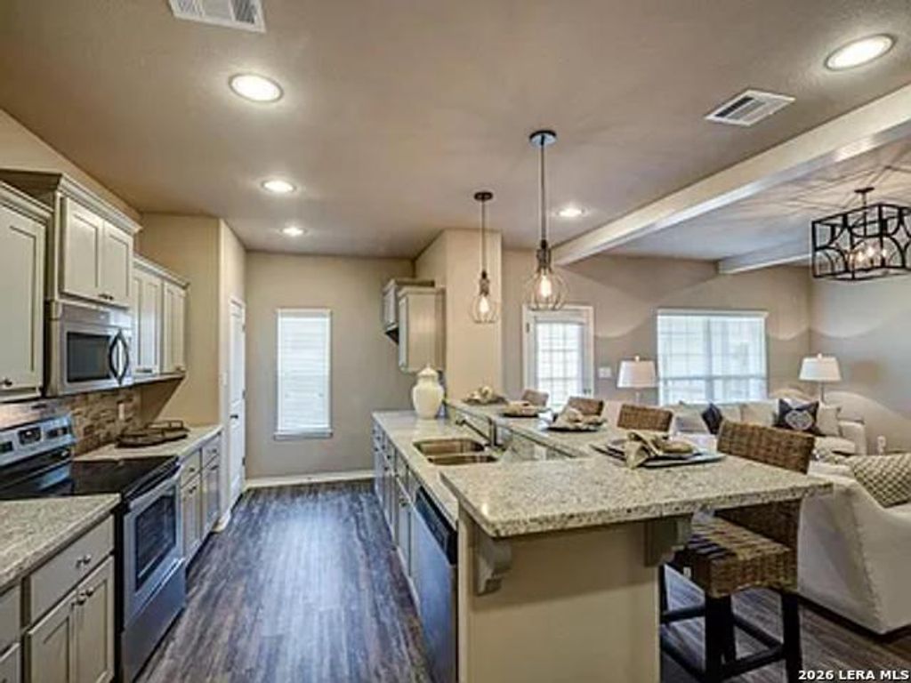 Photo of 3439 PAPA BEAR DR, College Station, TX 77845 (MLS # 1959079)