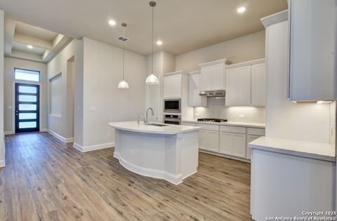 732 Navarro Street New Braunfels TX 78132