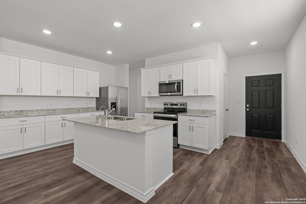 Photo of 232 Wild Yonder Lane, Boerne, TX 78006 (MLS # 1951261)