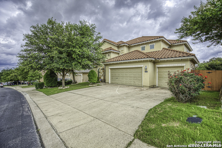 18306 W Muir Glen Dr