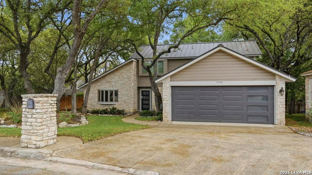 Photo of 1906 Hillingway, San Antonio, TX 78248 (MLS # 1957496)