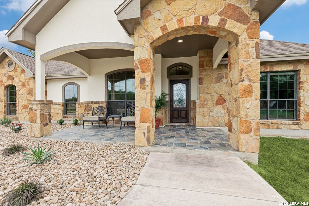 Photo of 18425 Kinney Rd, Von Ormy, TX 78073 (MLS # 1959064)