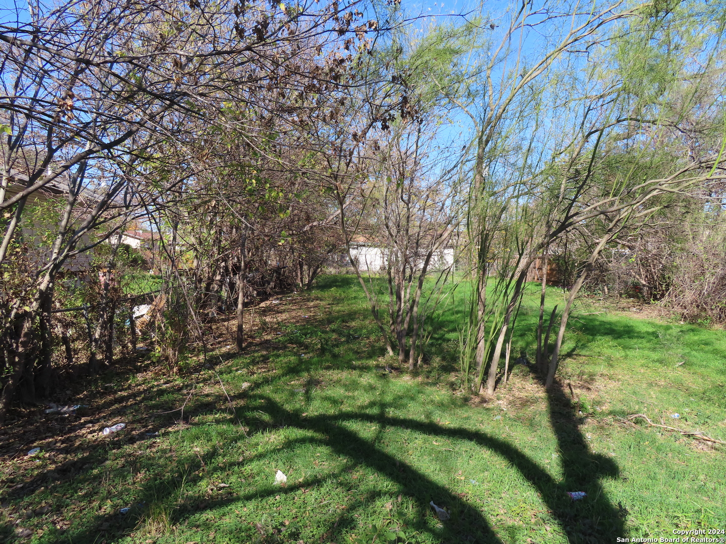 Photo 1 of 6 — 4015 W Salinas, San Antonio, TX 78207