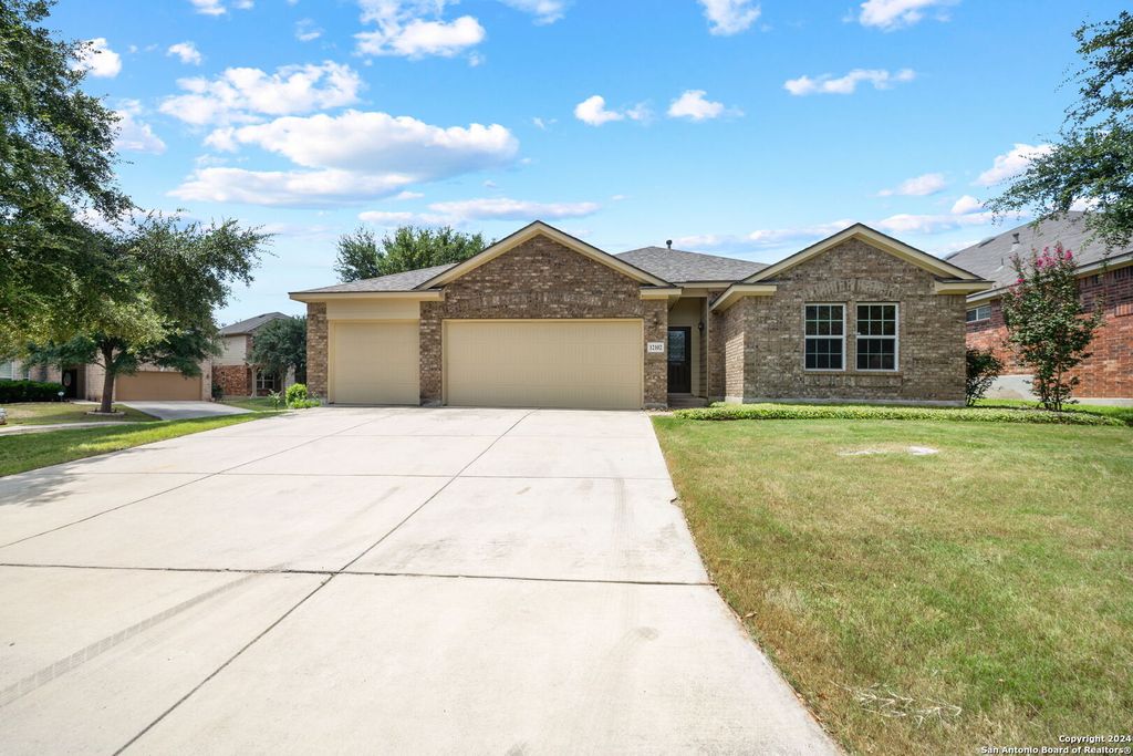Photo of 12102 PRESIDIO PATH, San Antonio, TX 78253 (MLS # 1926818)