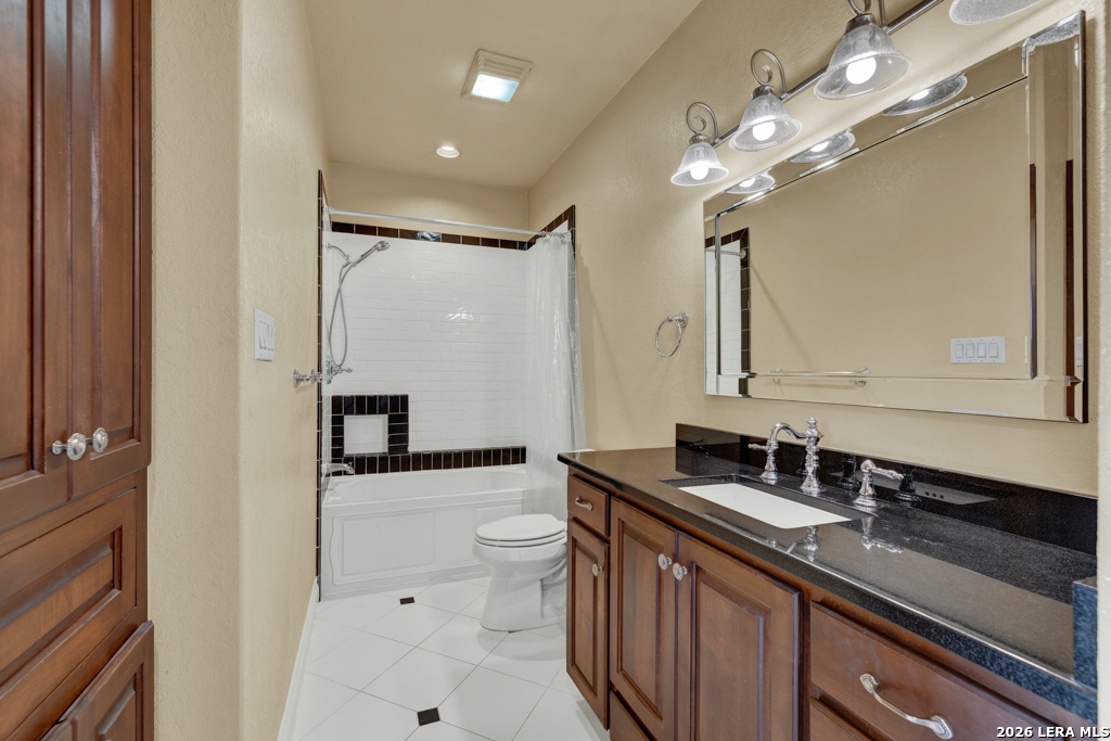 Timeless Hill Country Elegance on 10 secluded Acres with 5 acre privat – image 61
