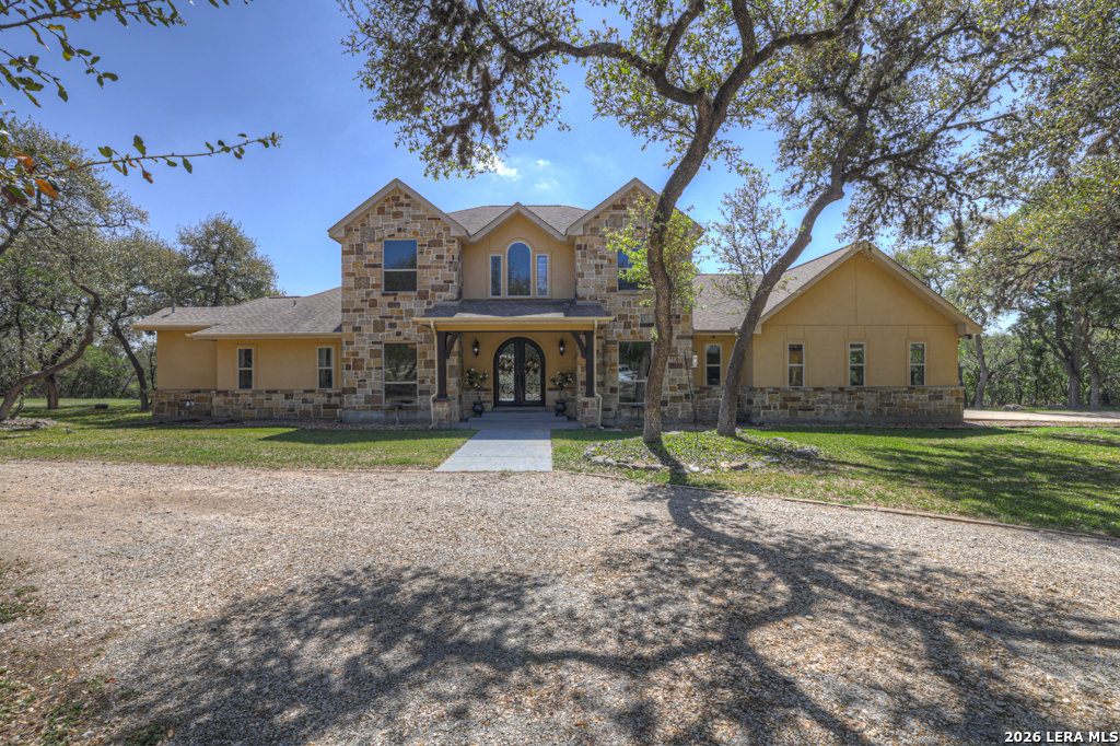 Timeless Hill Country Elegance on 10 secluded Acres with 5 acre privat – image 13