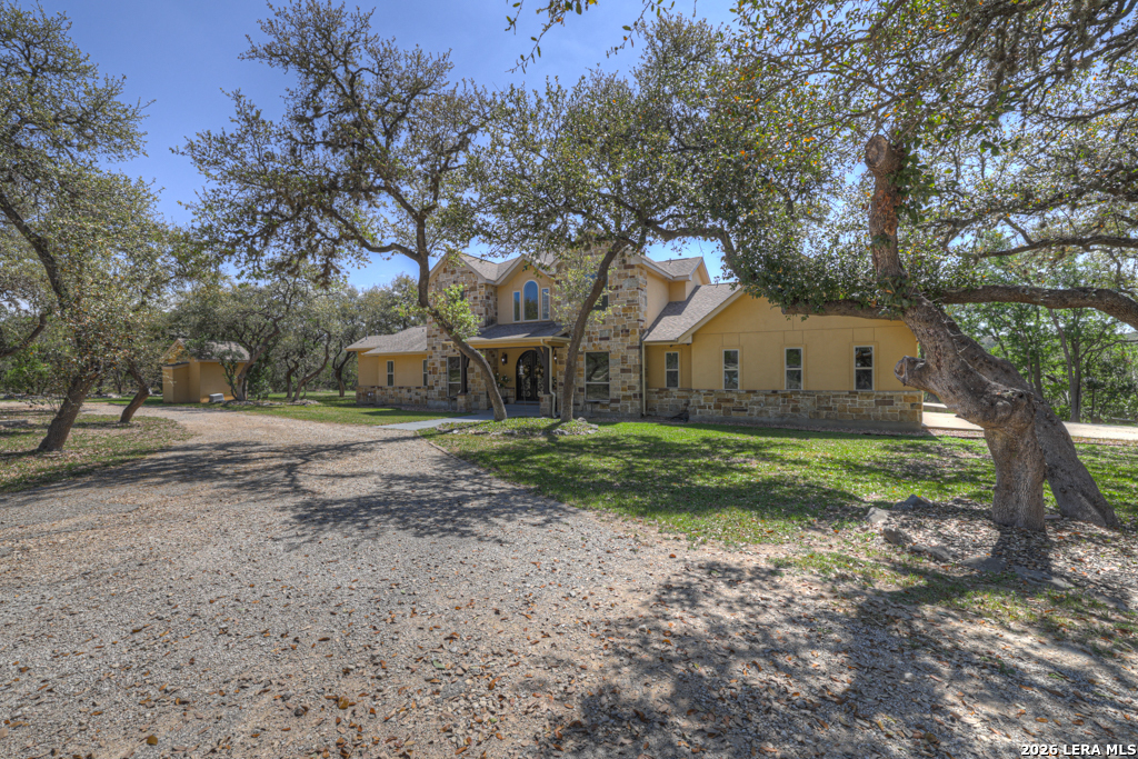 Timeless Hill Country Elegance on 10 secluded Acres with 5 acre privat – image 14
