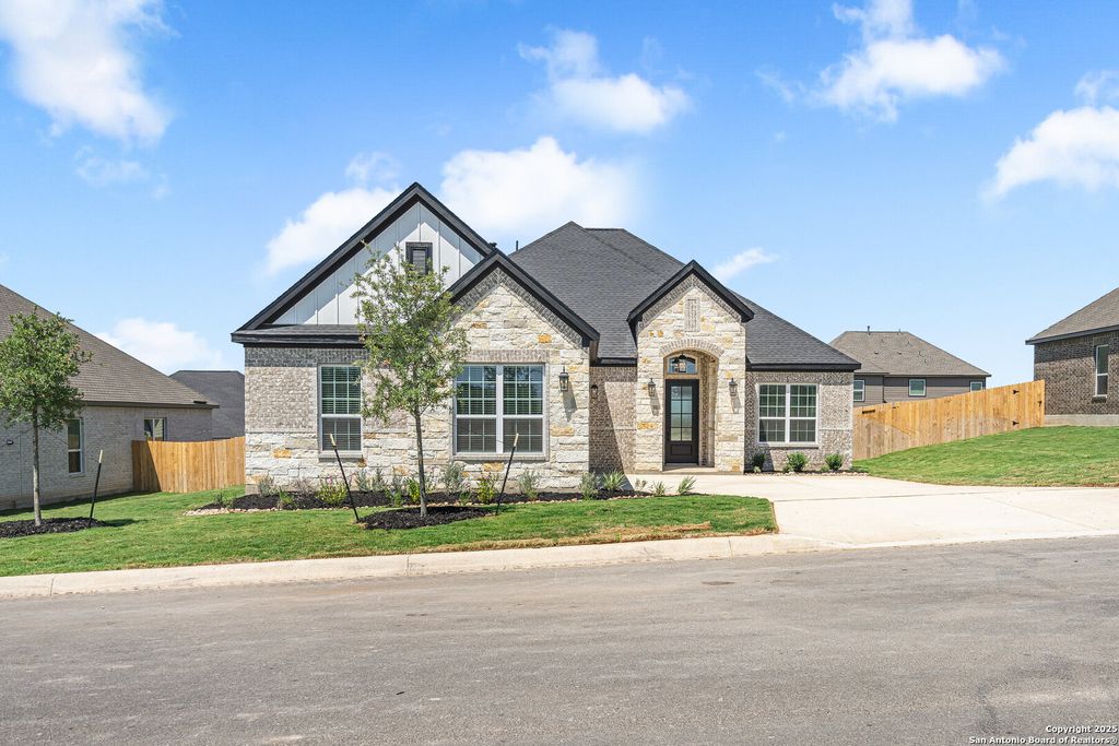 Photo of 305 Lawrence Drive, Castroville, TX 78009 (MLS # 1946367)