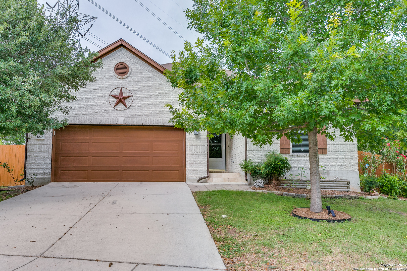 6601 Shadden Oaks