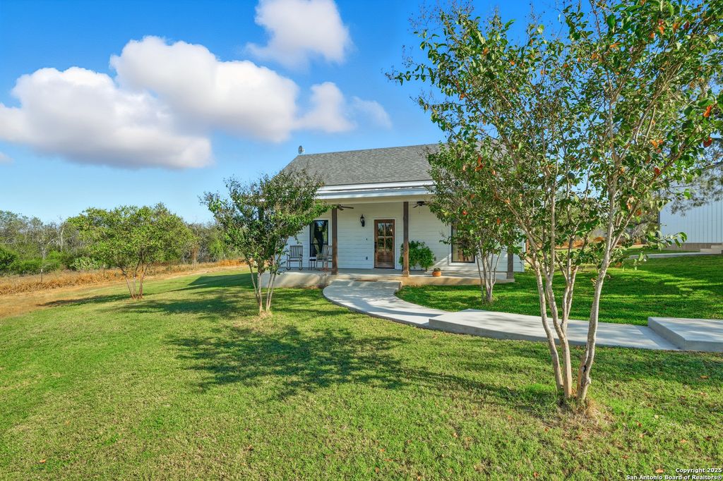Photo of 1459 County Road 120, Floresville, TX 78114 (MLS # 1918268)