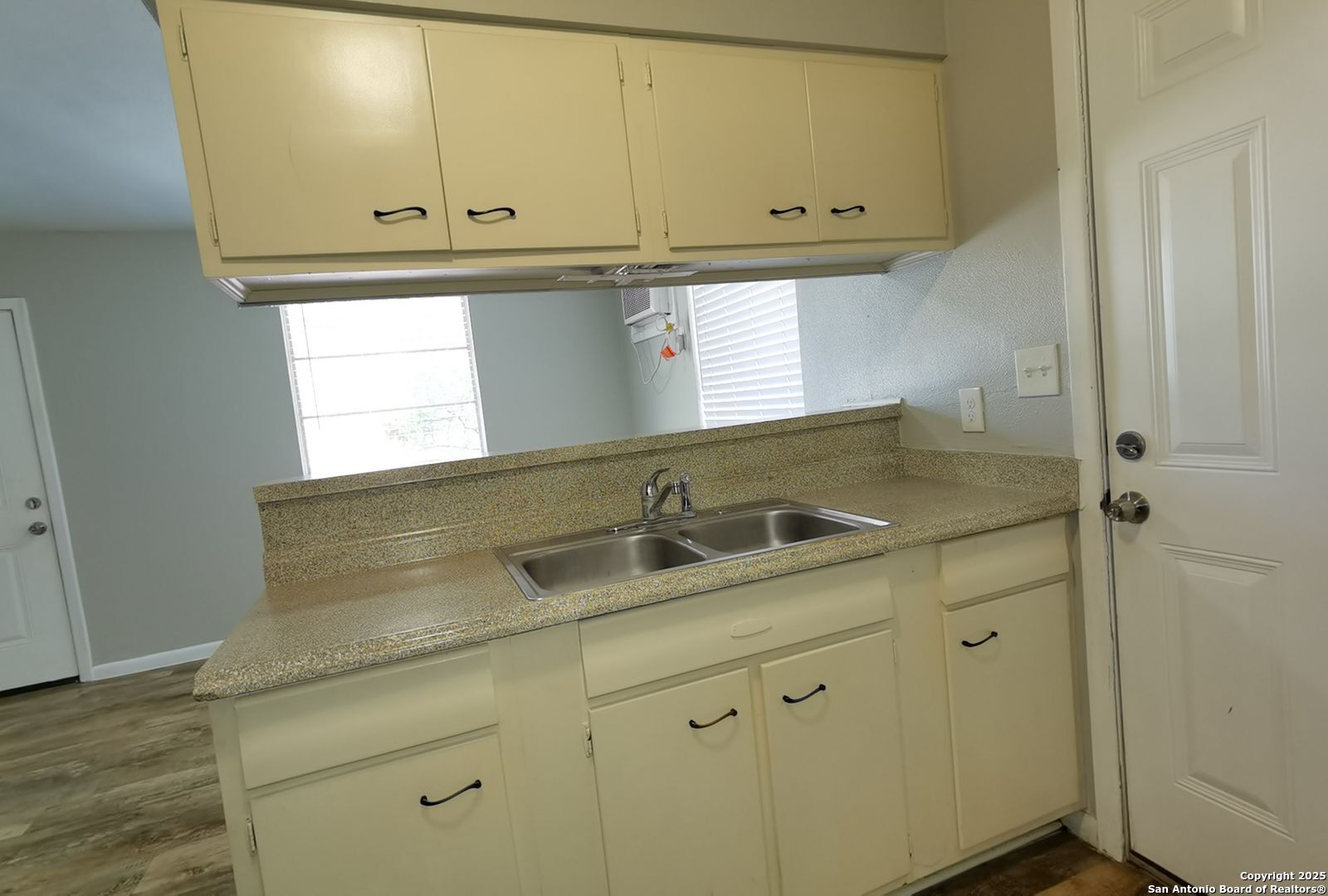 118 SAN ANGELO