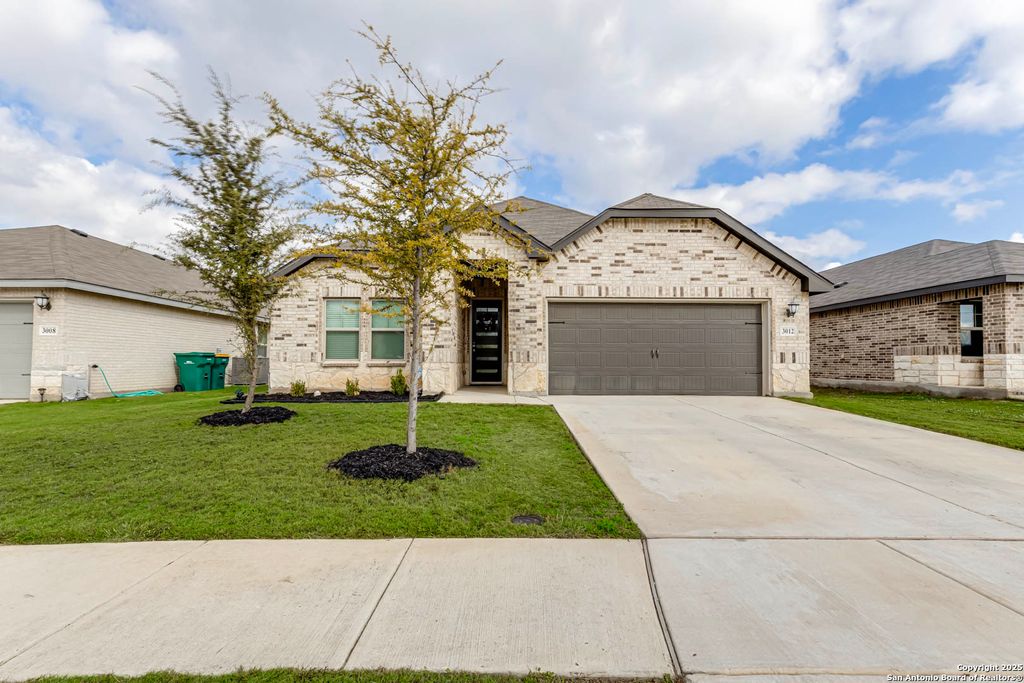 Photo of 3012 Toscana Way, Schertz, TX 78154 (MLS # 1930272)