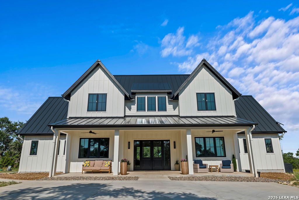 Photo of 813 VERDE VISTA DR, Wimberley, TX 78676 (MLS # 1965798)