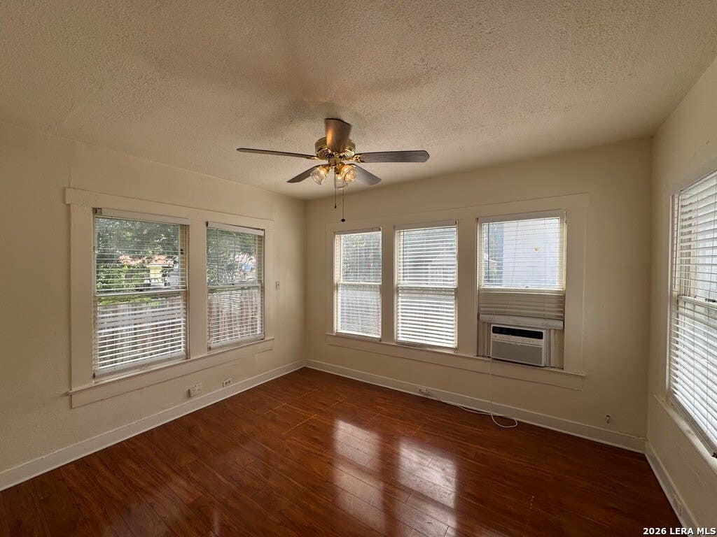 Photo of 1813 MCKINLEY AVE, San Antonio, TX 78210 (MLS # 2003830)