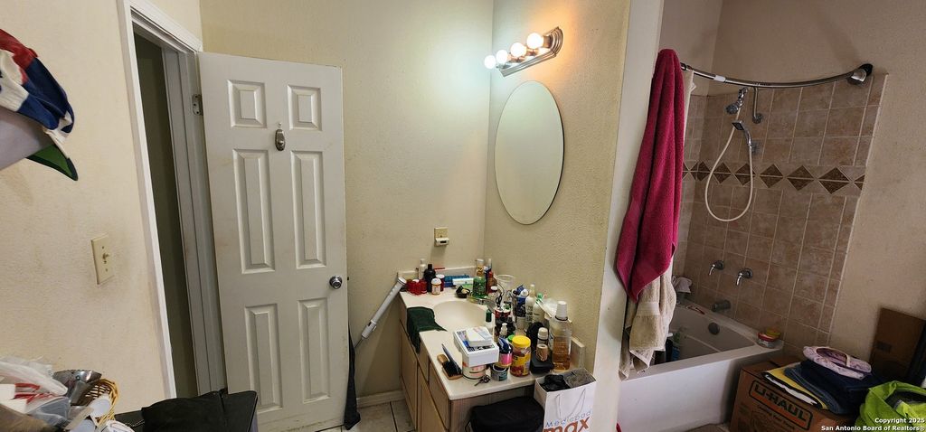 Photo of 7719 Linkside, San Antonio, TX 78240 (MLS # 1925050)