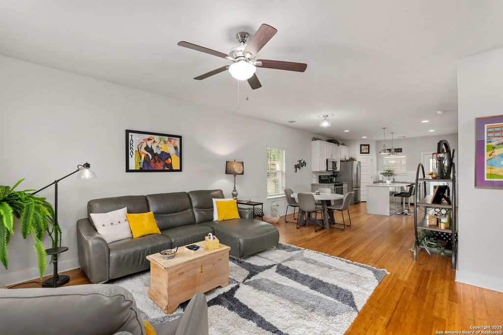 Photo of 419 Channing Ave, San Antonio, TX 78210 (MLS # 1868416)