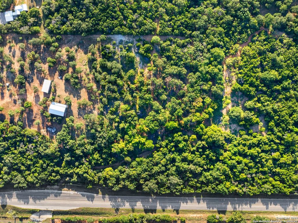 Photo of 110 Moellering, Fredericksburg, TX 78624 (MLS # 1907890)