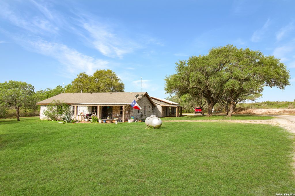 Photo of 164 BOBWHITE TRL, Beeville, TX 78102 (MLS # 1993489)