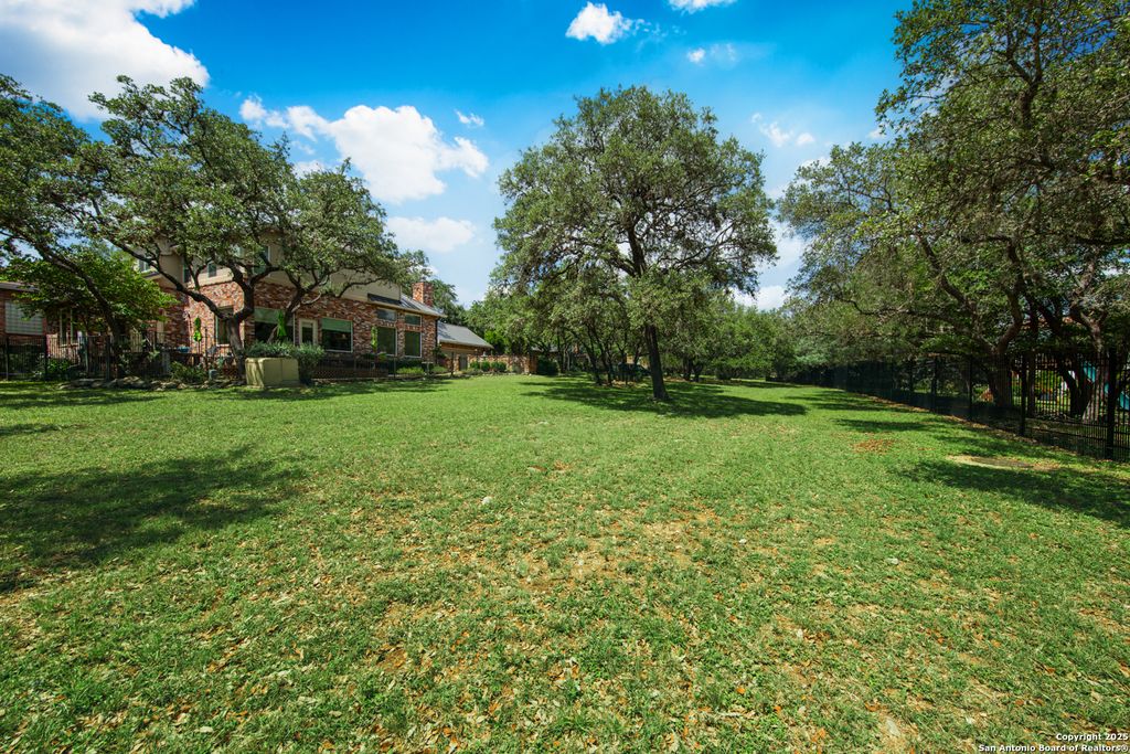 Photo of 2 Horns Cross, San Antonio, TX 78257 (MLS # 1916350)