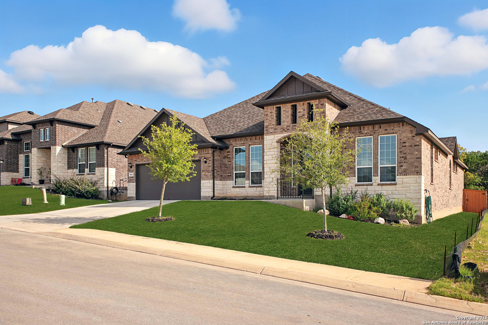 914 Gyngell Ln