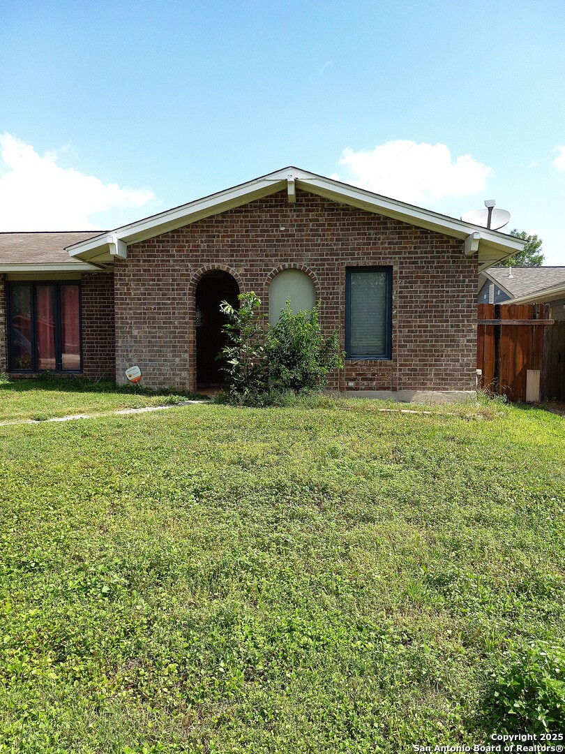4803 Casa Bello