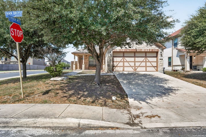 Photo 1 of 29 — 4403 Ivan Dr, San Antonio, TX 78244