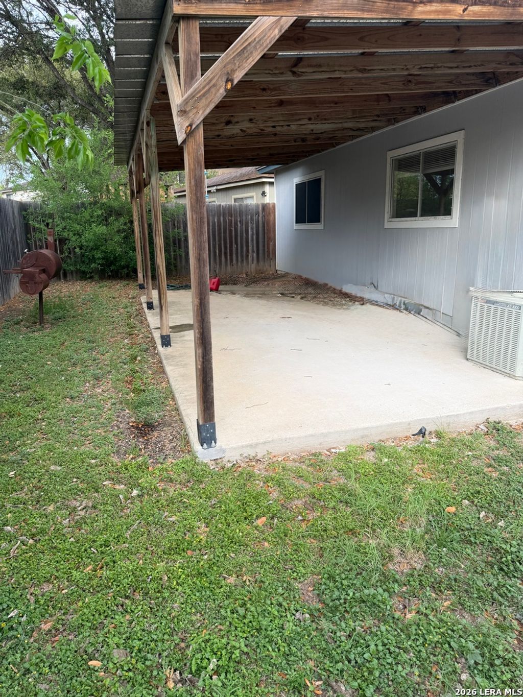 Photo of 7643 Chatsworth, San Antonio, TX 78250 (MLS # 1957791)