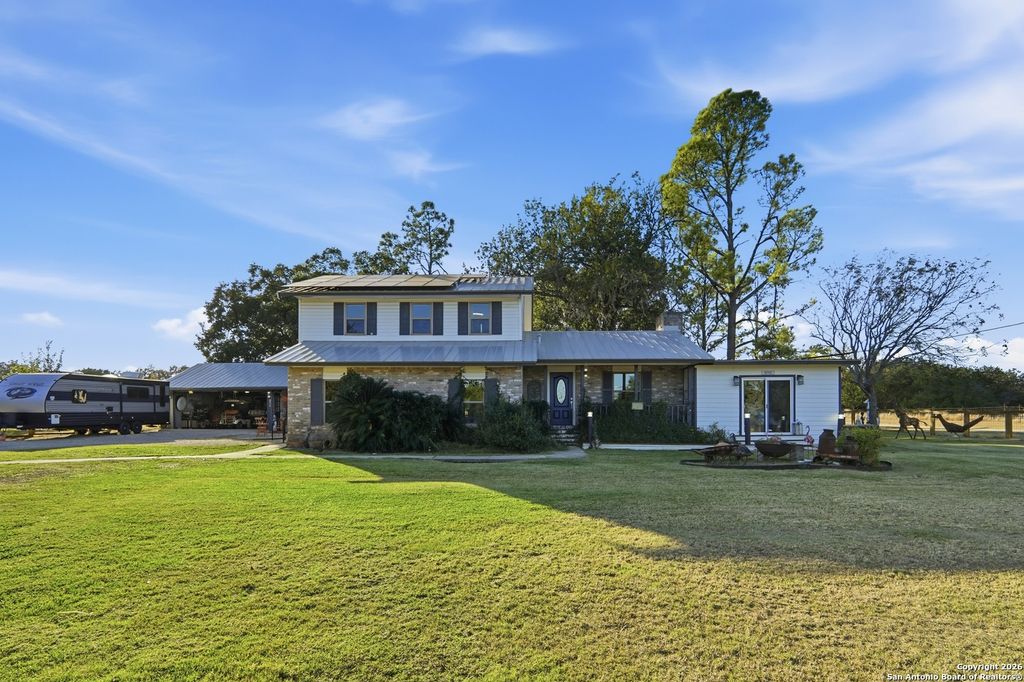 Photo of 28515 Saxet, Boerne, TX 78006 (MLS # 1945621)