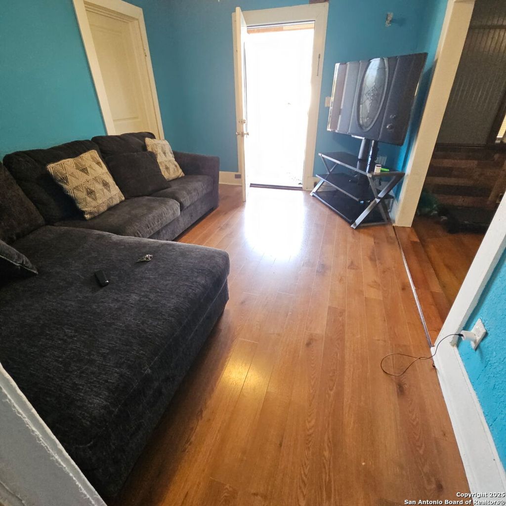 Photo of 2006 Virginia, San Antonio, TX 78203 (MLS # 1929584)