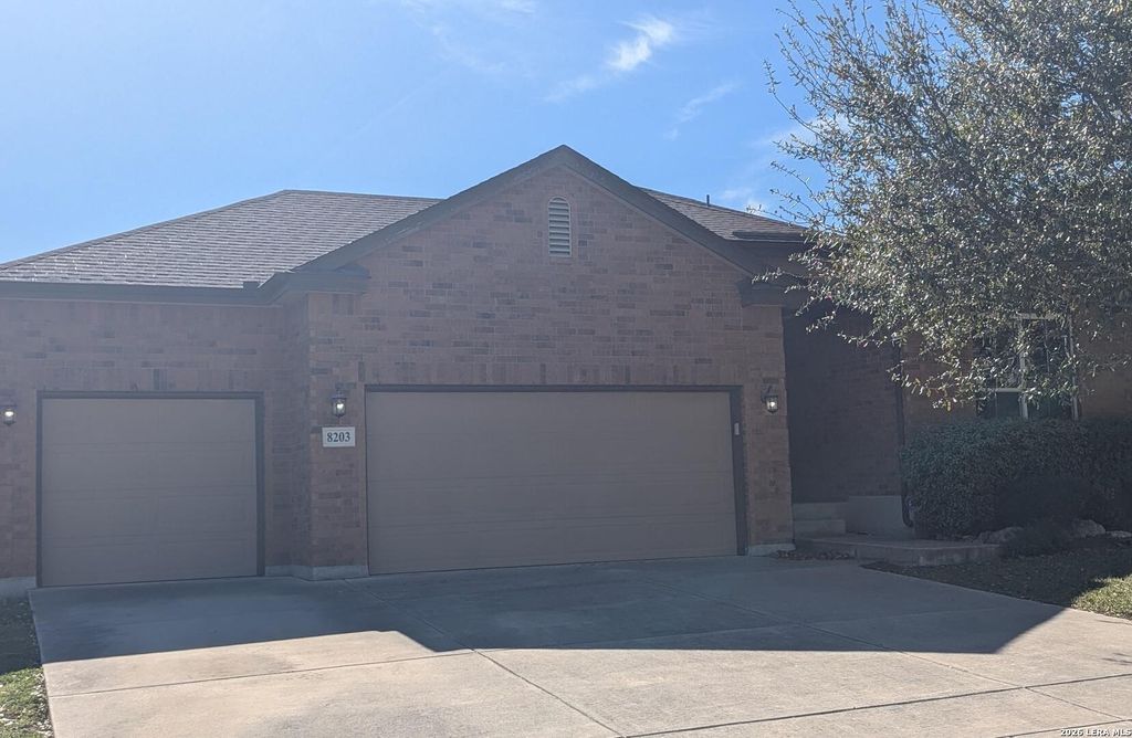 Photo of 8203 Mystic Chase, Boerne, TX 78015 (MLS # 1950630)
