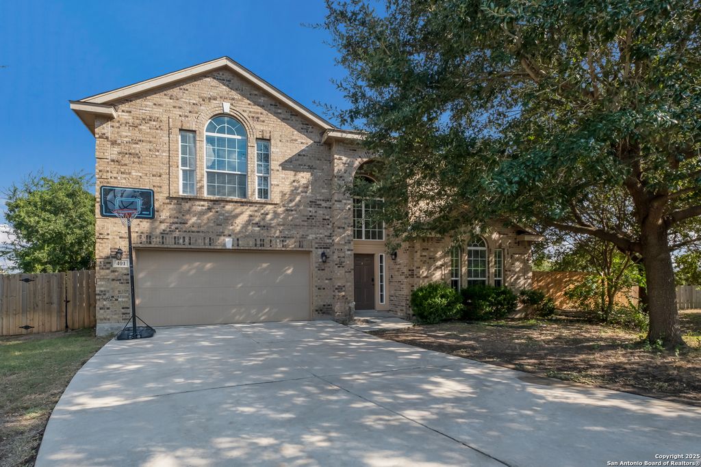 Photo of 401 zoeller, Cibolo, TX 78108 (MLS # 1899252)