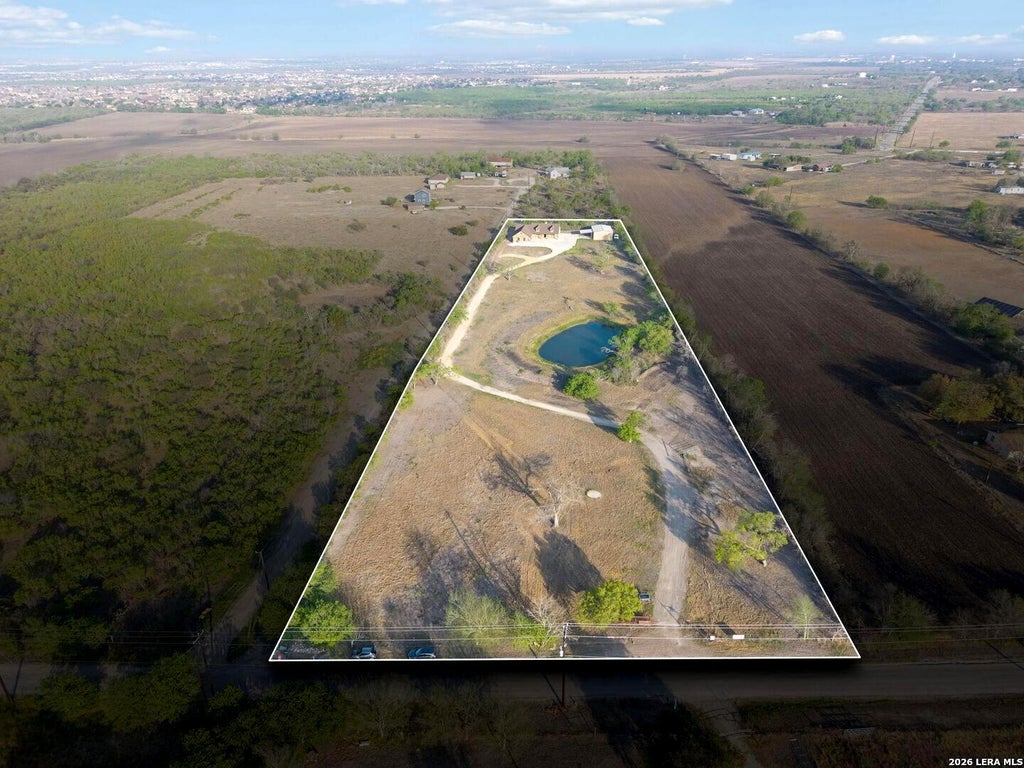 Photo of 6197 Pfeil Rd, Schertz, TX 78154 (MLS # 1942040)